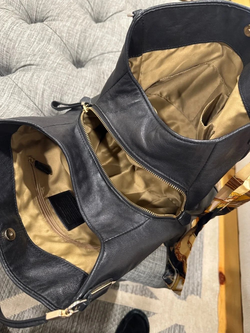 Coach Madison Signature Canvas Leather Black Tan Shoulder Bag - Picture 11 of 17